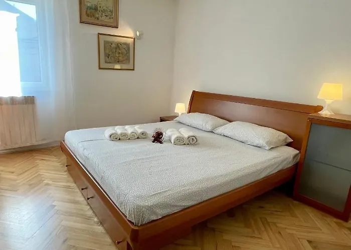 Matacin With Sea View Appartamento *