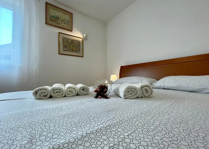 Matacin With Sea View Appartamento